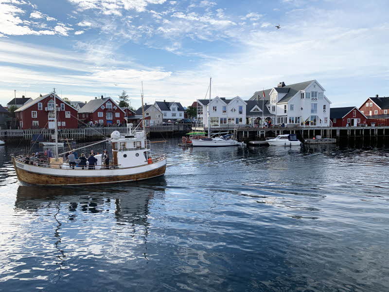 Henningsvær Bryggehotell