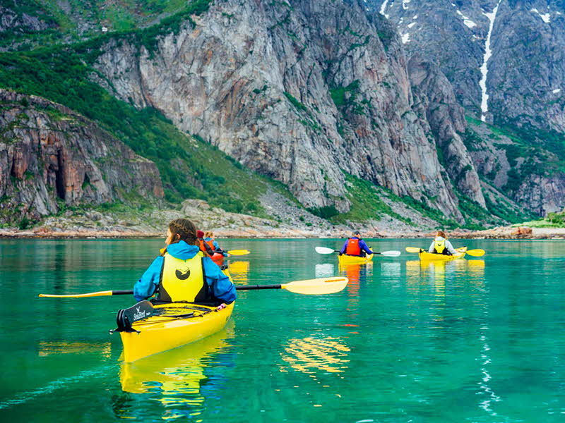 Kayak au départ de Henningsvær