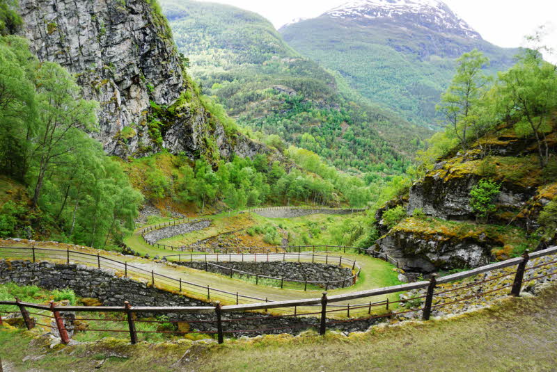 Kongevegen: Guided walk on the Vindhella Road