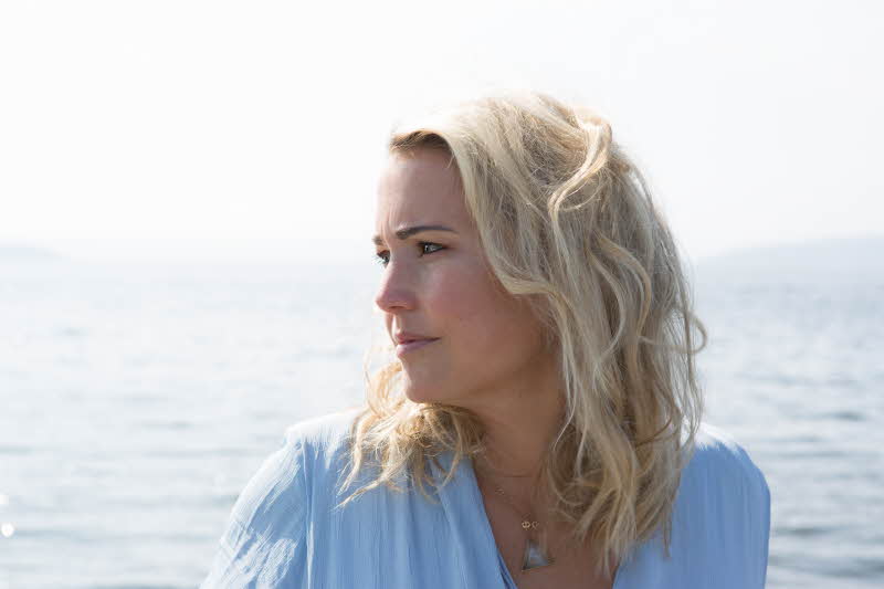 Helene Bøksle på Nærøyfjorden