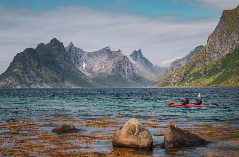 Kayak au départ de Reine